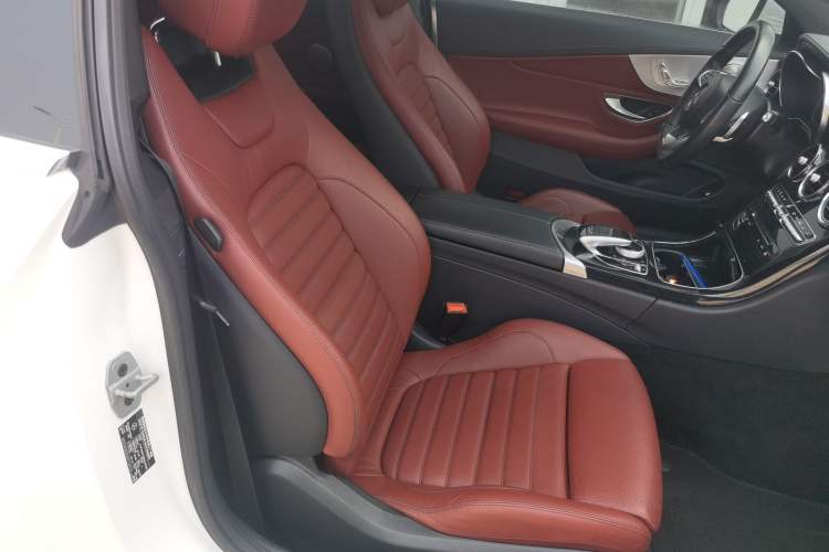 Used Mercedes-Benz C-Class 2017 C 200 4MATIC Coupe Right Front Seat