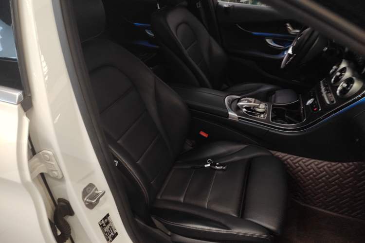 Used Mercedes-Benz C-Class 2017 C 180 Estate Right Front Seat