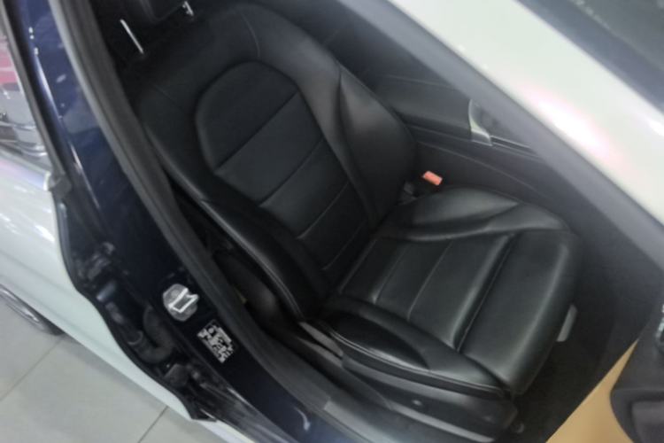 Used Mercedes-Benz C-Class 2017 Restyled C 180 L Fashion Edition Sport Version Right Front Seat
