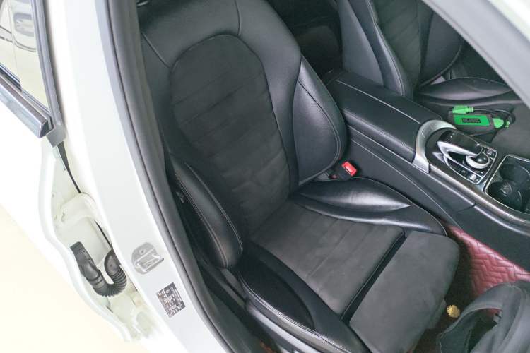 Used Mercedes-Benz C-Class 2017 Restyled C 200 Sport Edition Right Front Seat