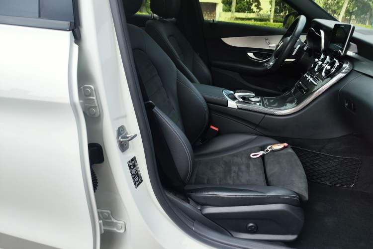 Used Mercedes-Benz C-Class 2017 C 200 Sport Edition Right Front Seat
