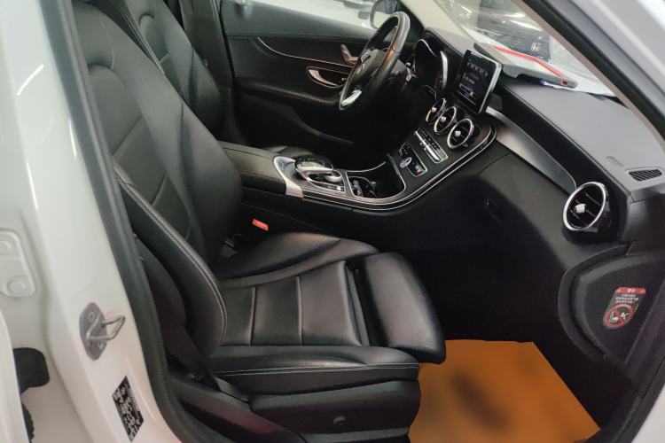 Used Mercedes-Benz C-Class 2017 Restyled C 180 L Fashion Edition Sport Version Right Front Seat