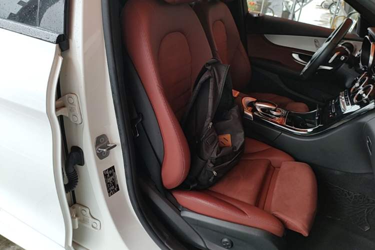 Used Mercedes-Benz C-Class 2017 Restyled C 200 Sport Edition Right Front Seat