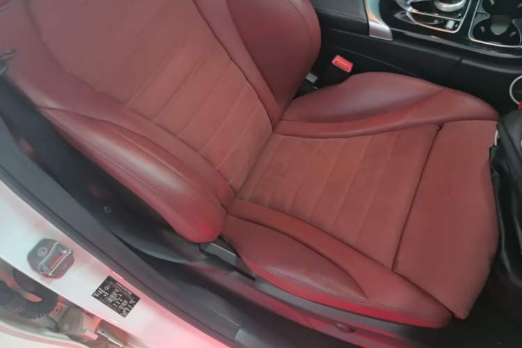 Used Mercedes-Benz C-Class 2017 Restyled C 200 Sport Edition Right Front Seat