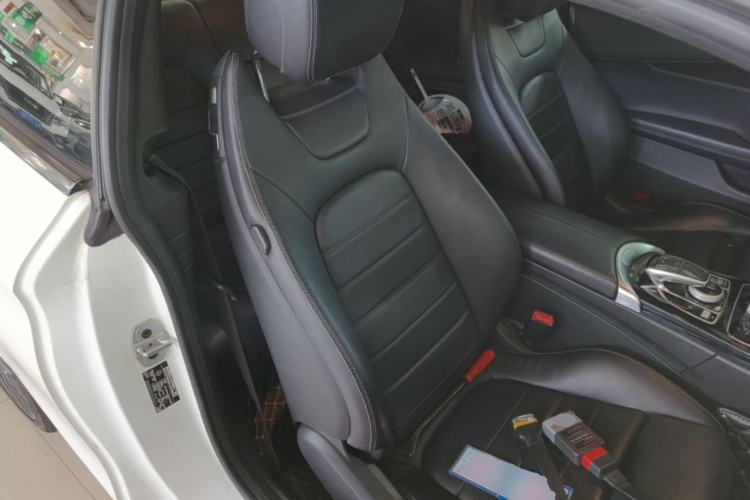 Used Mercedes-Benz C-Class 2017 C 200 4MATIC Coupe Right Front Seat