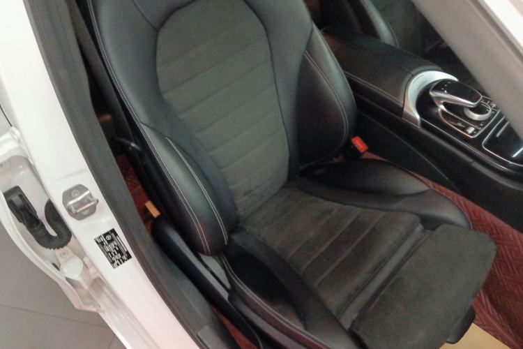 Used Mercedes-Benz C-Class 2017 Restyled C 200 Sport Edition Right Front Seat