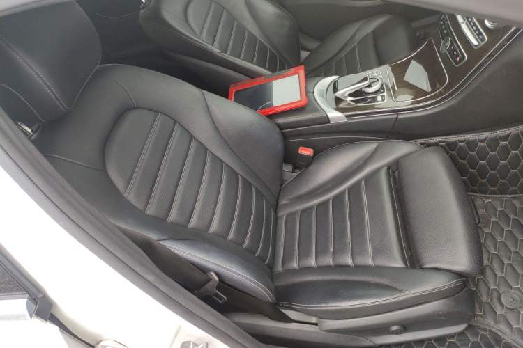 Used Mercedes-Benz C-Class 2017 C 180 L Right Front Seat