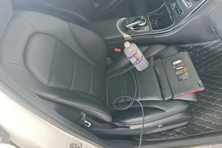 Used Mercedes-Benz C-Class 2017 Restyled C 180 L Fashion Edition Sport Version Right Front Seat