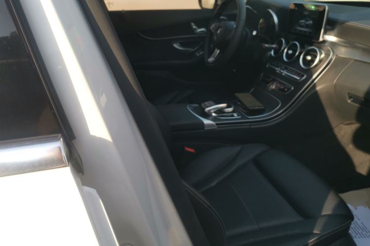 Used Mercedes-Benz C-Class 2017 C 180 L Sport Edition Right Front Seat