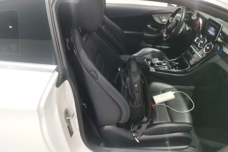 Used Mercedes-Benz C-Class 2017 Facelift C 200 Coupe Right Front Seat