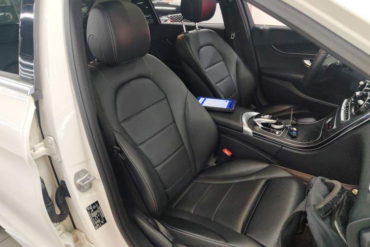 Used Mercedes-Benz C-Class 2017 C 180 L Sport Edition Right Front Seat