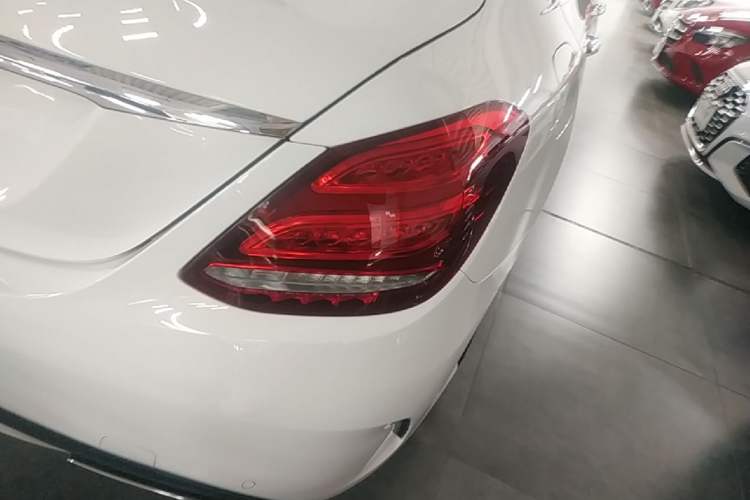 Used Mercedes-Benz C-Class 2017 Facelift C 200 L Sport Edition Right Rear Taillight
