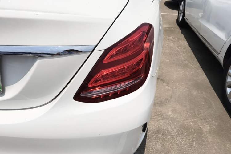 Used Mercedes-Benz C-Class 2017 Restyled C 180 L Fashion Edition Sport Version Right Rear Taillight