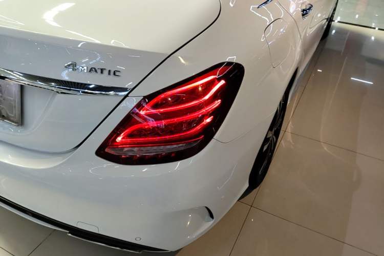 Used Mercedes-Benz C-Class 2017 C 200 L Sport Edition Right Rear Taillight