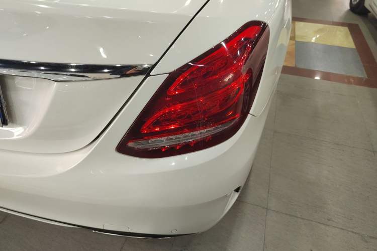 Used Mercedes-Benz C-Class 2017 C 180 L Sport Edition Right Rear Taillight