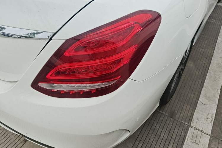 Used Mercedes-Benz C-Class 2017 Facelift C 200 L Sport Edition Right Rear Taillight