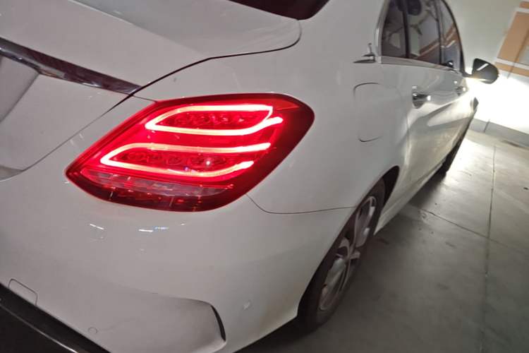 Used Mercedes-Benz C-Class 2017 C 180 L Sport Edition Right Rear Taillight