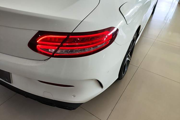 Used Mercedes-Benz C-Class 2017 C 200 Coupe Right Rear Taillight
