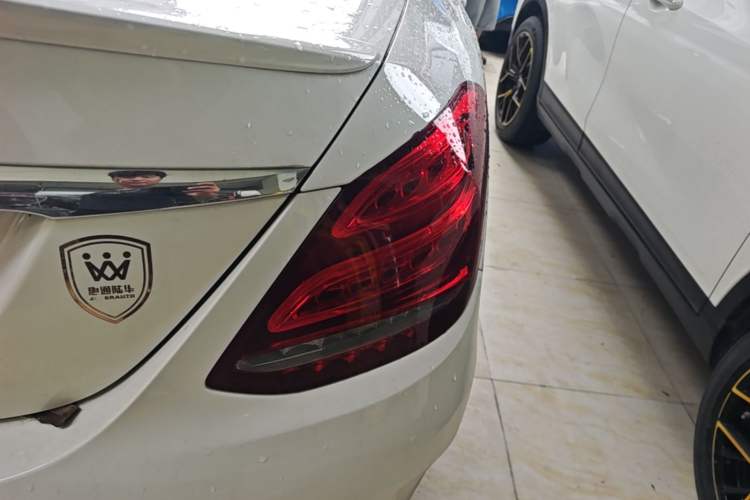 Used Mercedes-Benz C-Class 2017 Restyled C 200 Sport Edition Right Rear Taillight