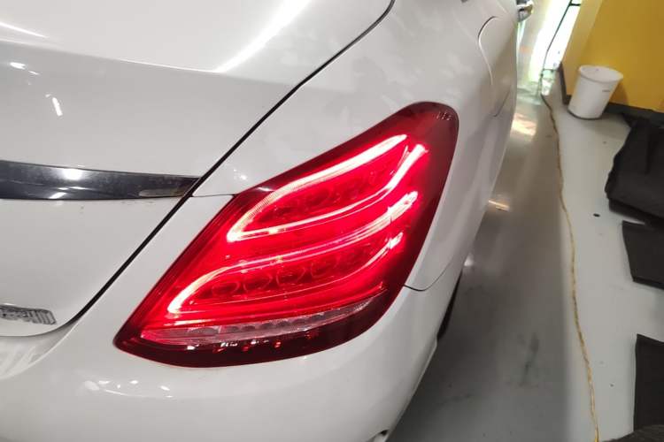 Used Mercedes-Benz C-Class 2017 Restyled C 180 L Fashion Edition Sport Version Right Rear Taillight