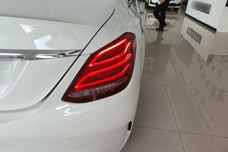 Used Mercedes-Benz C-Class 2017 C 180 L Sport Edition Right Rear Taillight