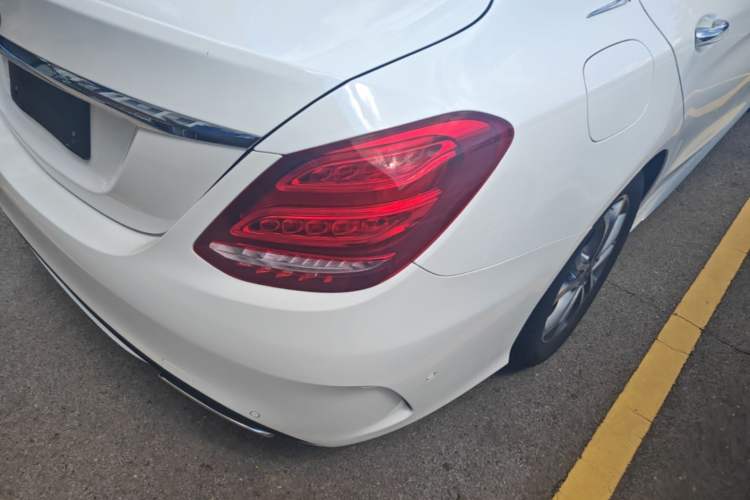 Used Mercedes-Benz C-Class 2017 Restyled C 180 L Fashion Edition Sport Version Right Rear Taillight