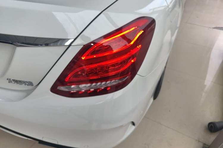 Used Mercedes-Benz C-Class 2017 C 200 L Sport Edition Right Rear Taillight