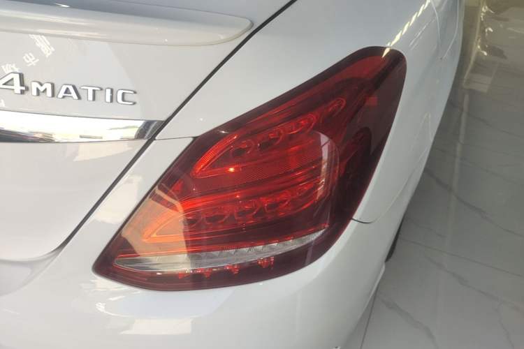 Used Mercedes-Benz C-Class 2017 Restyled C 200 Sport Edition Right Rear Taillight
