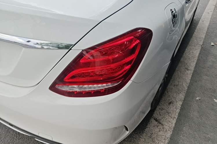 Used Mercedes-Benz C-Class 2017 C 200 L Sport Edition Right Rear Taillight