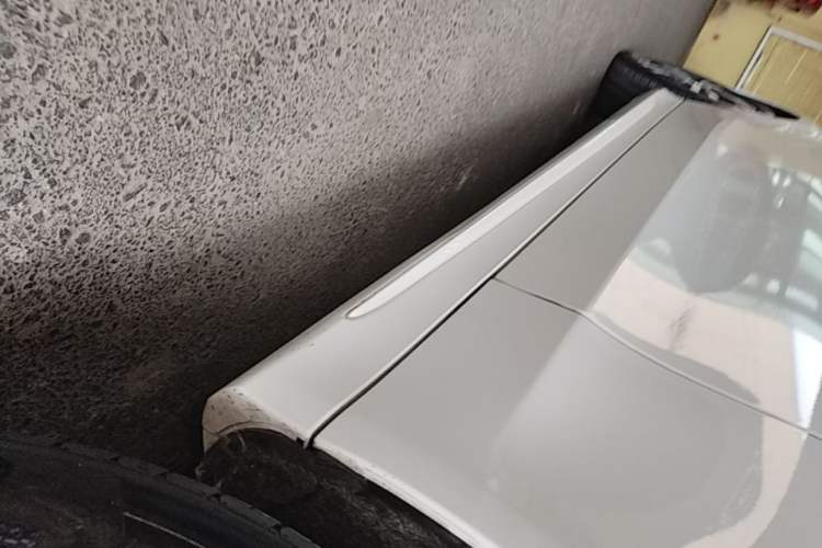 Used Mercedes-Benz C-Class 2017 Restyled C 200 Sport Edition Right Side Sill
