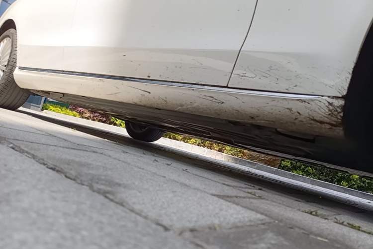 Used Mercedes-Benz C-Class 2017 C 180 L Right Side Sill
