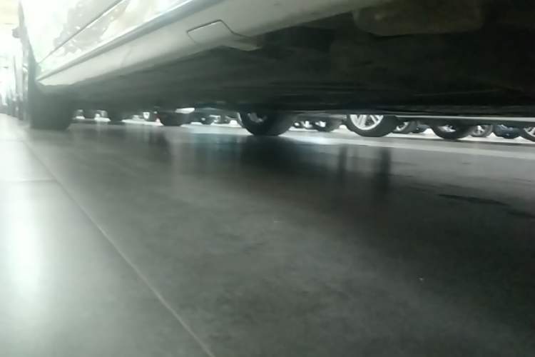 Used Mercedes-Benz C-Class 2017 Facelift C 200 L Sport Edition Right Side Sill