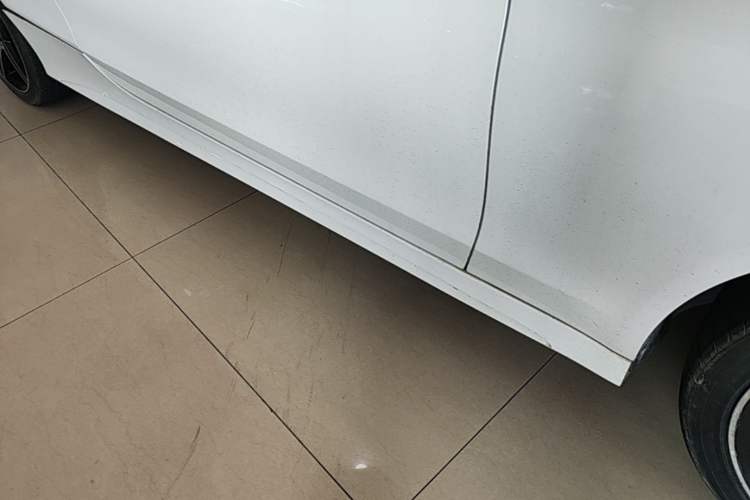 Used Mercedes-Benz C-Class 2017 C 200 Coupe Right Side Sill