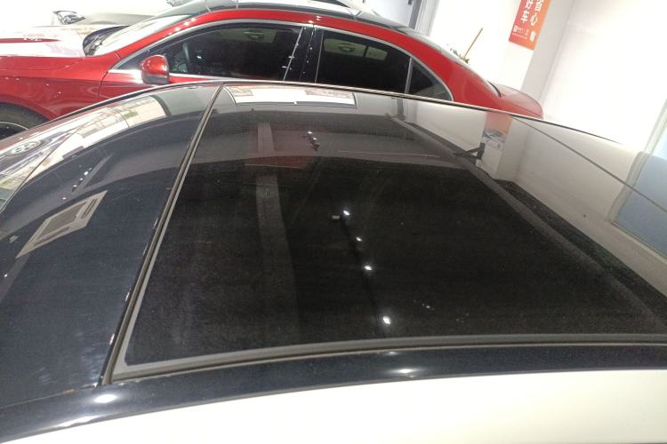 Used Mercedes-Benz C-Class 2017 Facelift C 200 L Sport Edition Roof