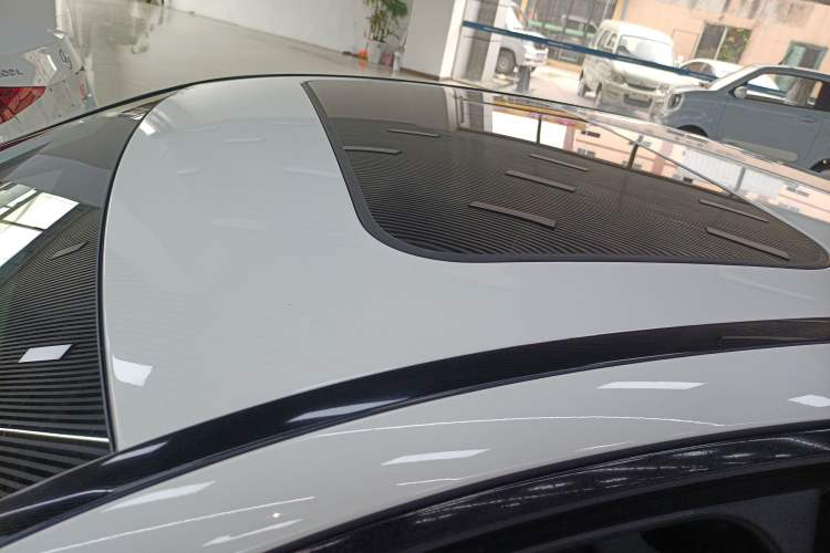 Used Mercedes-Benz C-Class 2017 C 200 Sport Edition Roof