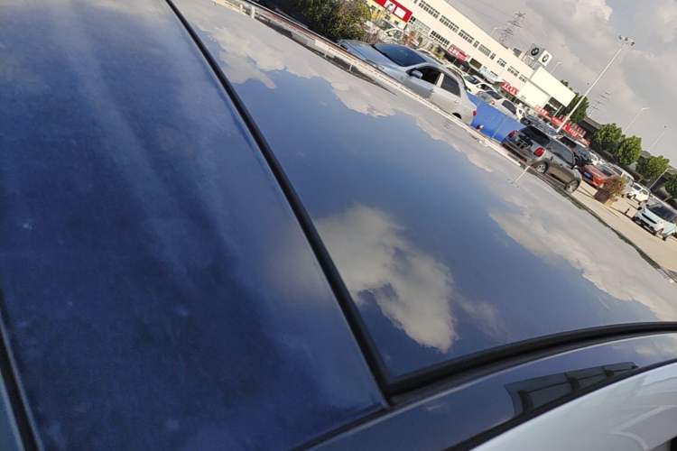 Used Mercedes-Benz C-Class 2017 Facelift C 200 L Sport Edition Roof
