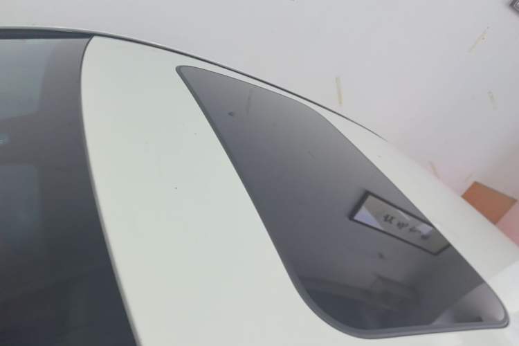Used Mercedes-Benz C-Class 2017 Restyled C 200 Sport Edition Roof