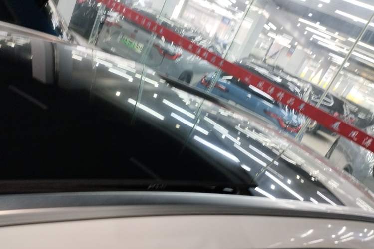 Used Mercedes-Benz C-Class 2017 C 200 station wagon Roof