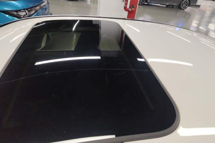Used Mercedes-Benz C-Class 2017 C 180 L Sport Edition Roof