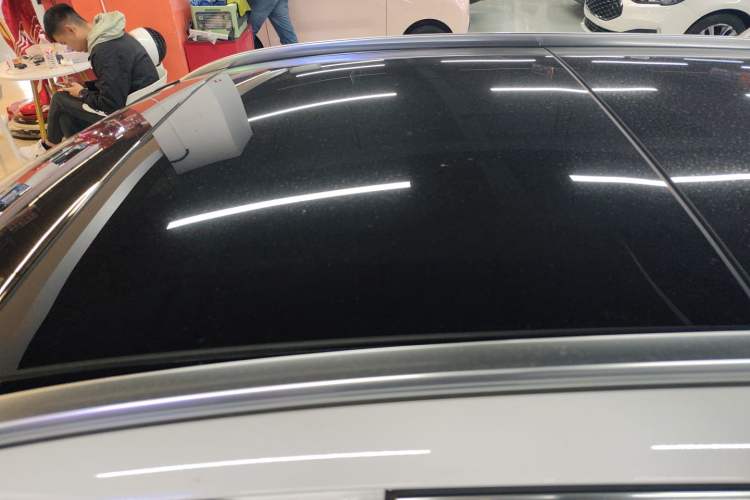 Used Mercedes-Benz C-Class 2017 C 200 station wagon Roof