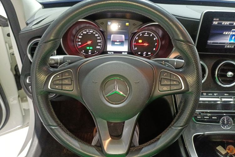 Used Mercedes-Benz C-Class 2017 Facelift C 200 L Sport Edition Steering Wheel