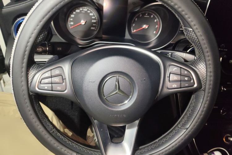 Used Mercedes-Benz C-Class 2017 C 200 L Sport Edition Steering Wheel