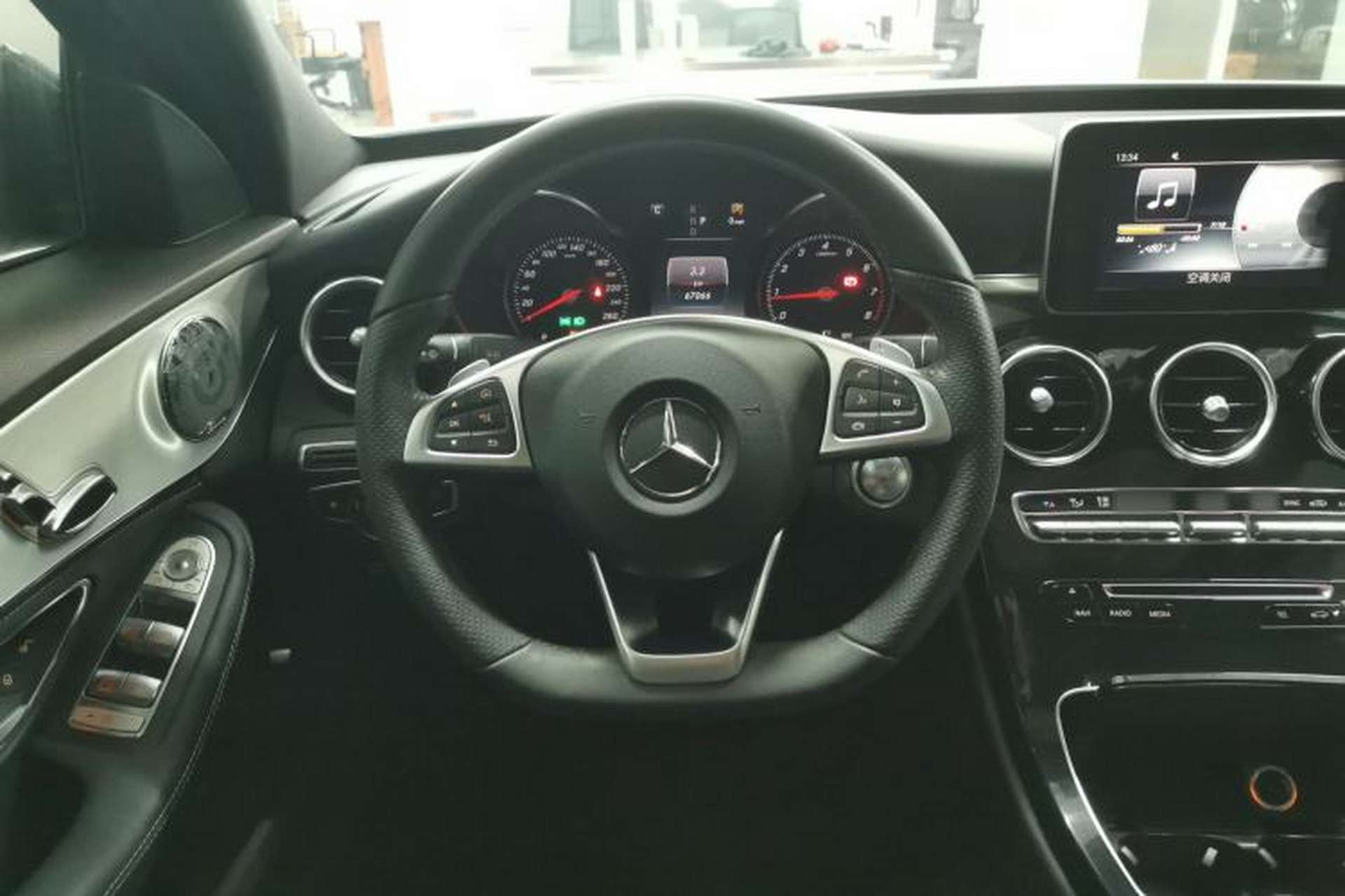 Used Mercedes-Benz C-Class 2017 Restyled C 200 Sport Edition Steering Wheel