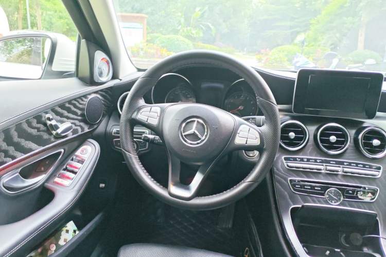 Used Mercedes-Benz C-Class 2017 Restyled C 180 L Fashion Edition Sport Version Steering Wheel