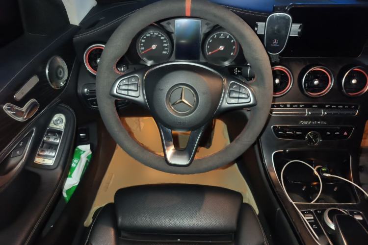 Used Mercedes-Benz C-Class 2017 Facelift C 200 L Sport Edition Steering Wheel