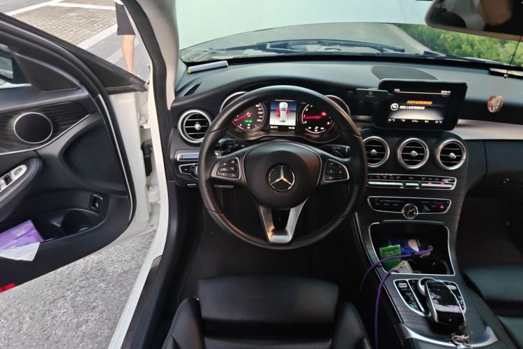 Used Mercedes-Benz C-Class 2017 Facelift C 200 Station Wagon Steering Wheel