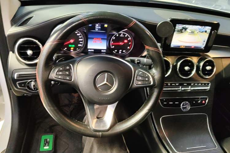 Used Mercedes-Benz C-Class 2017 C 200 L Sport Edition Steering Wheel