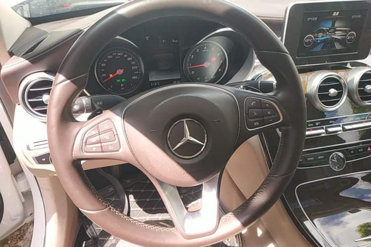 Used Mercedes-Benz C-Class 2017 C 180 L Steering Wheel