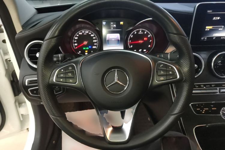 Used Mercedes-Benz C-Class 2017 C 200 L Sport Edition Steering Wheel