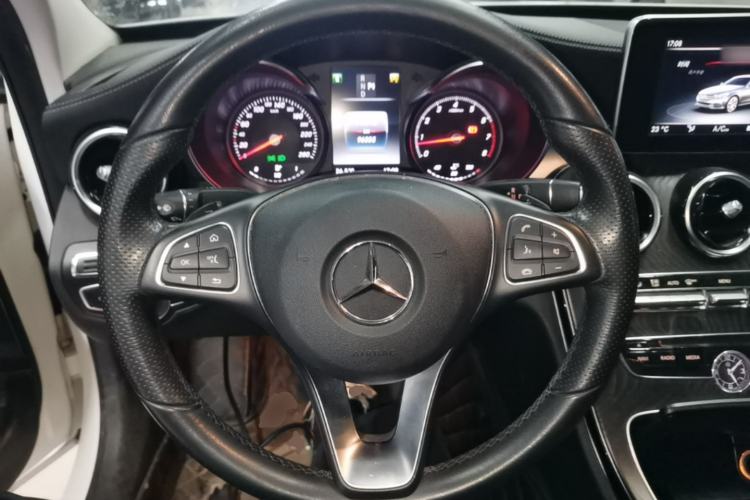 Used Mercedes-Benz C-Class 2017 Facelift C 200 L Sport Edition Steering Wheel